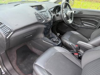 /photos/9911/2e2f0a96-55cc-42d1-b5e6-b909252b9a72_i320x240.jpg