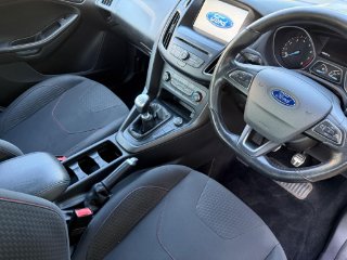/photos/9911/4adb5e01-50bd-4248-a3b3-6a8921952c1c_i320x240.jpg
