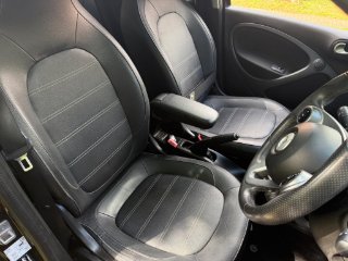 /photos/9911/56b96421-771c-43b9-b769-e0fa08522af0_i320x240.jpg