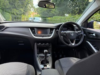 /photos/9911/b8e8b799-d2f4-4561-846e-a3338ddb337f_i320x240.jpg