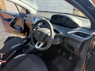 /photos/9911/d4f586fe-2b9e-48f4-a6b0-1680ba1b2970_i320x240.jpg
