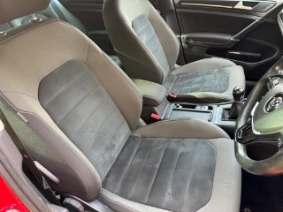 /photos/9911/f05f826a-7aeb-4257-afde-bbe921591c90_i320x240.jpg
